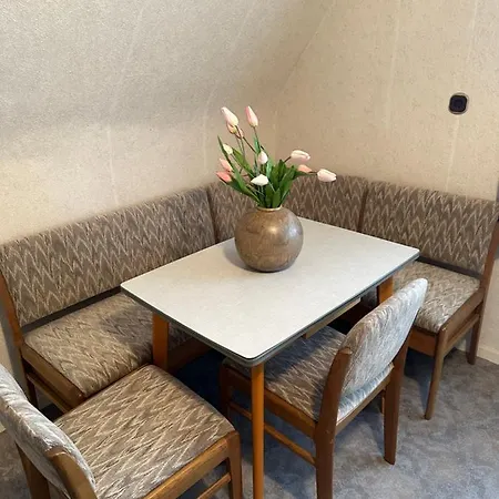 Ferienwohnung In Niestetal